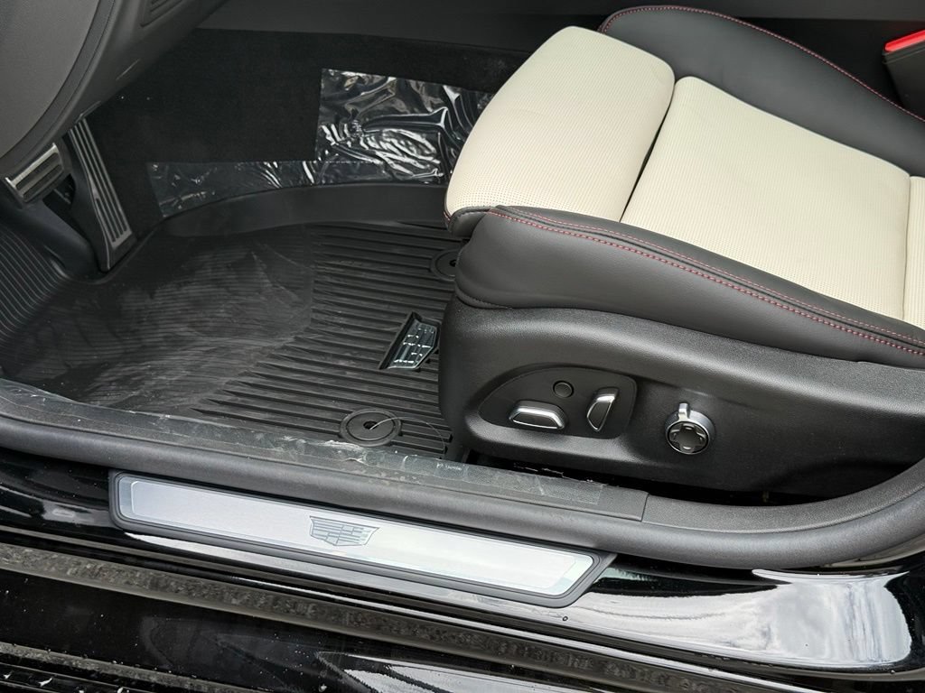 New 2026 Cadillac CT5 Sport w/ Technology Package RWD image 18
