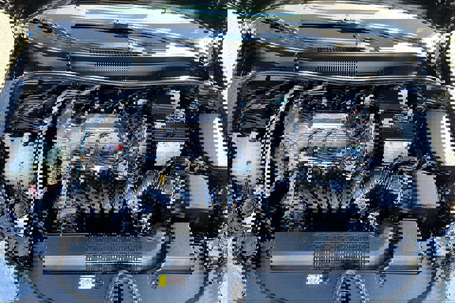 Used 2021 Toyota Corolla LE image 9