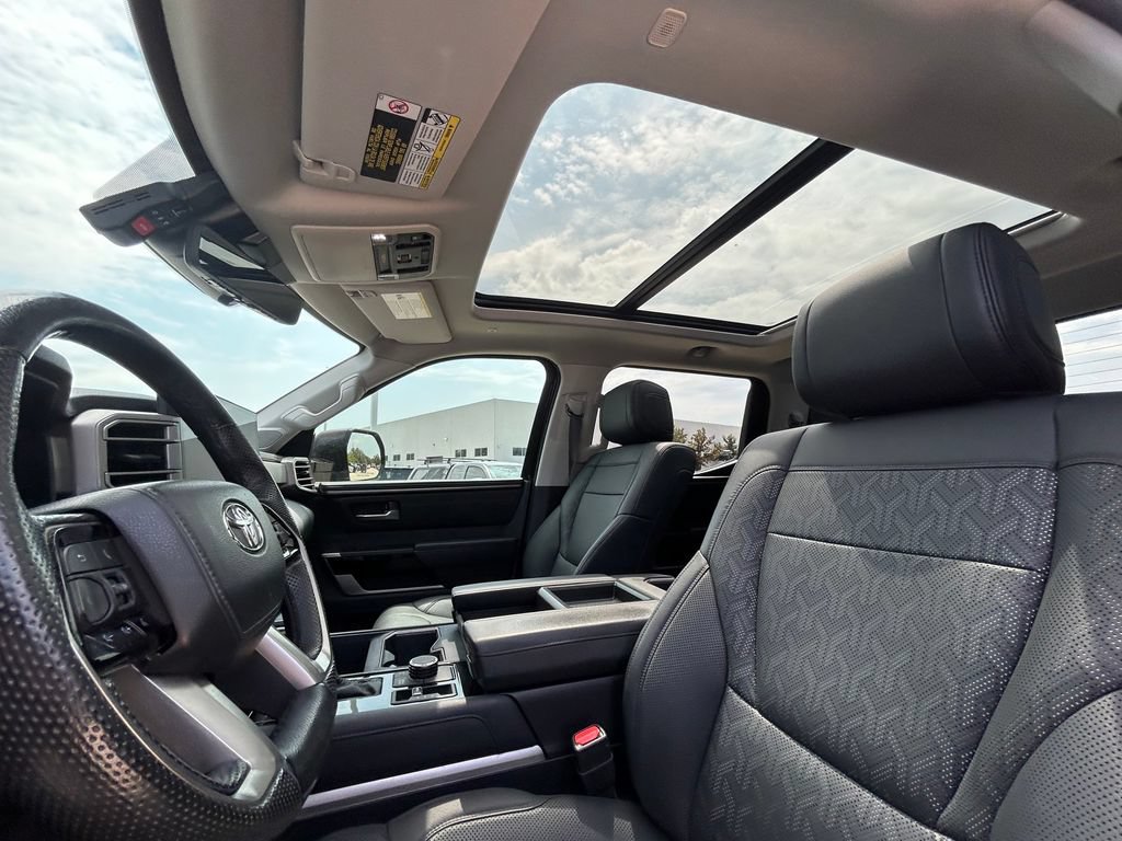Used 2024 Toyota Tundra Limited AWD/4WD image 12