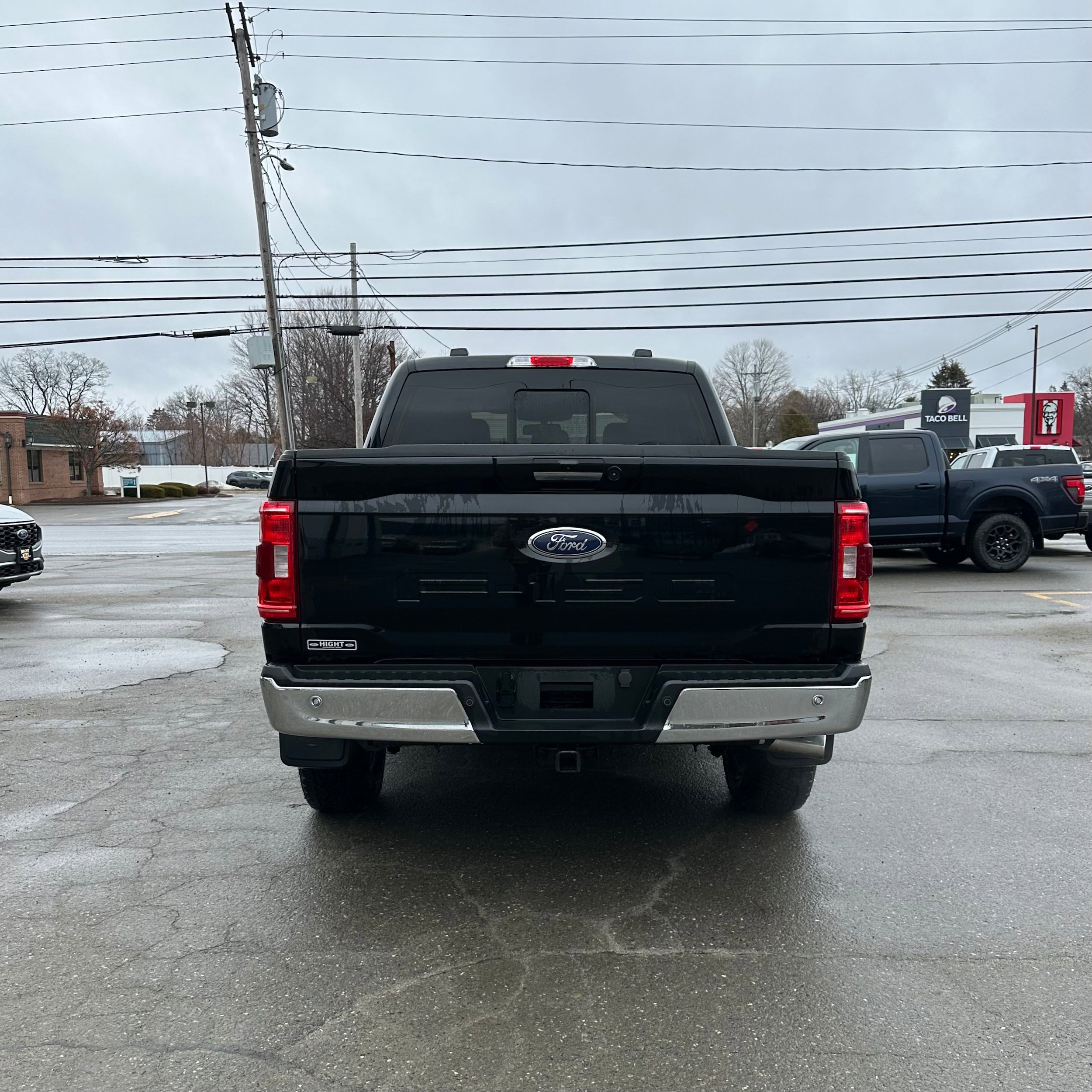 Used 2023 Ford F150 XLT w/ Equipment Group 302A High image 4