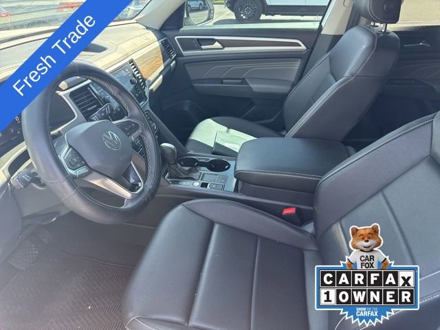 Used 2023 Volkswagen Atlas SE w/ Black Wheel Package FWD image 8