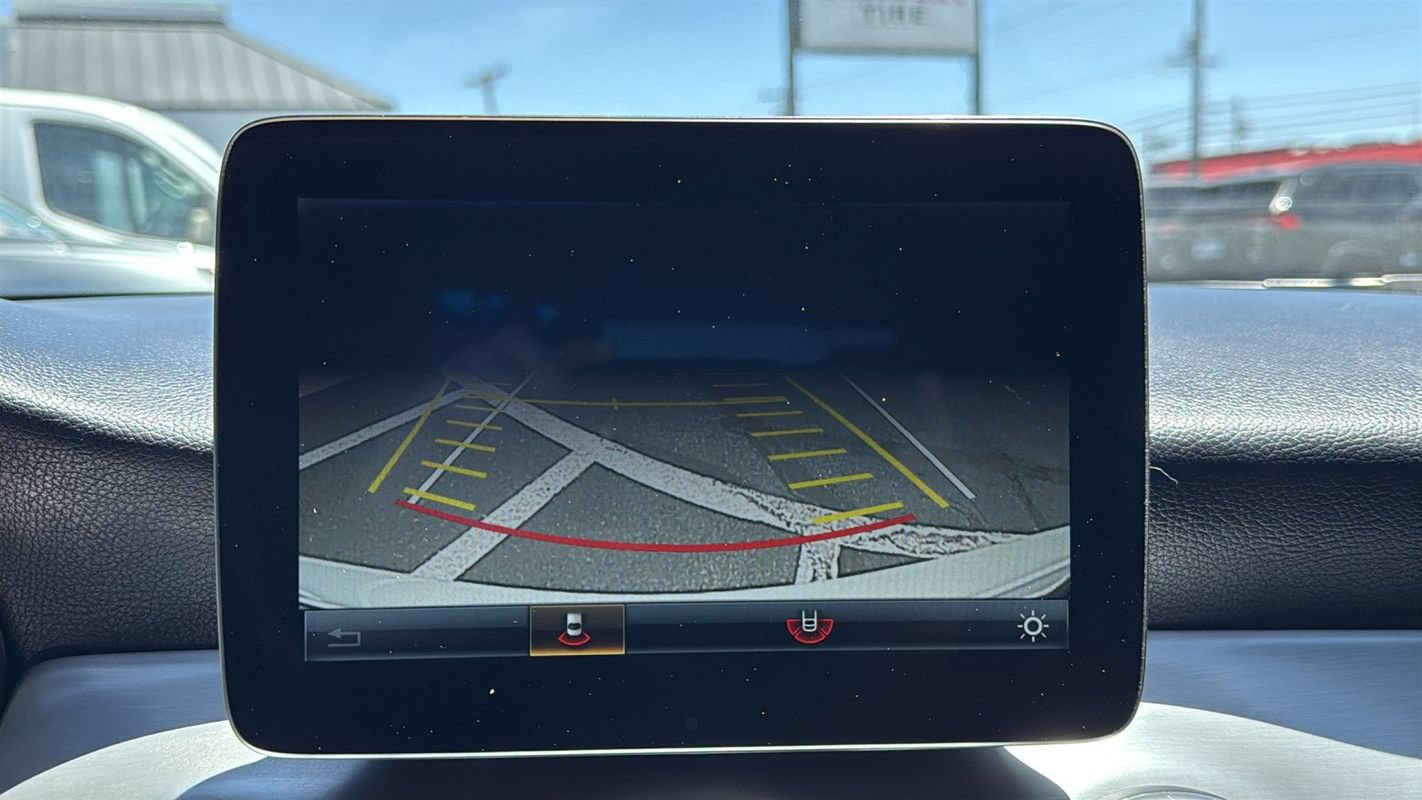 Used 2017 Mercedes-Benz CLA 250 4MATIC image 24
