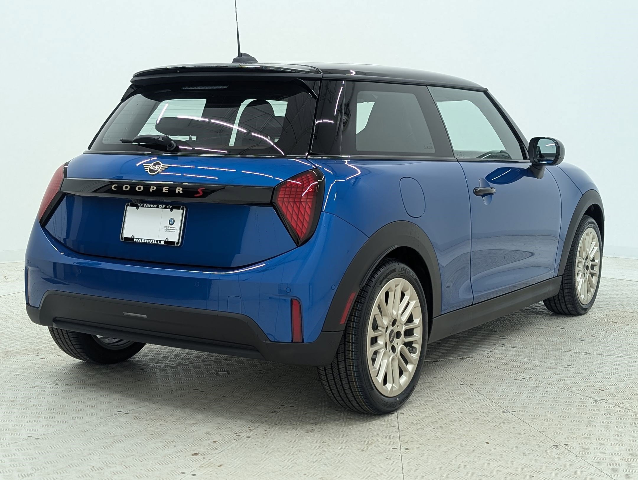 New 2026 MINI Cooper S image 9