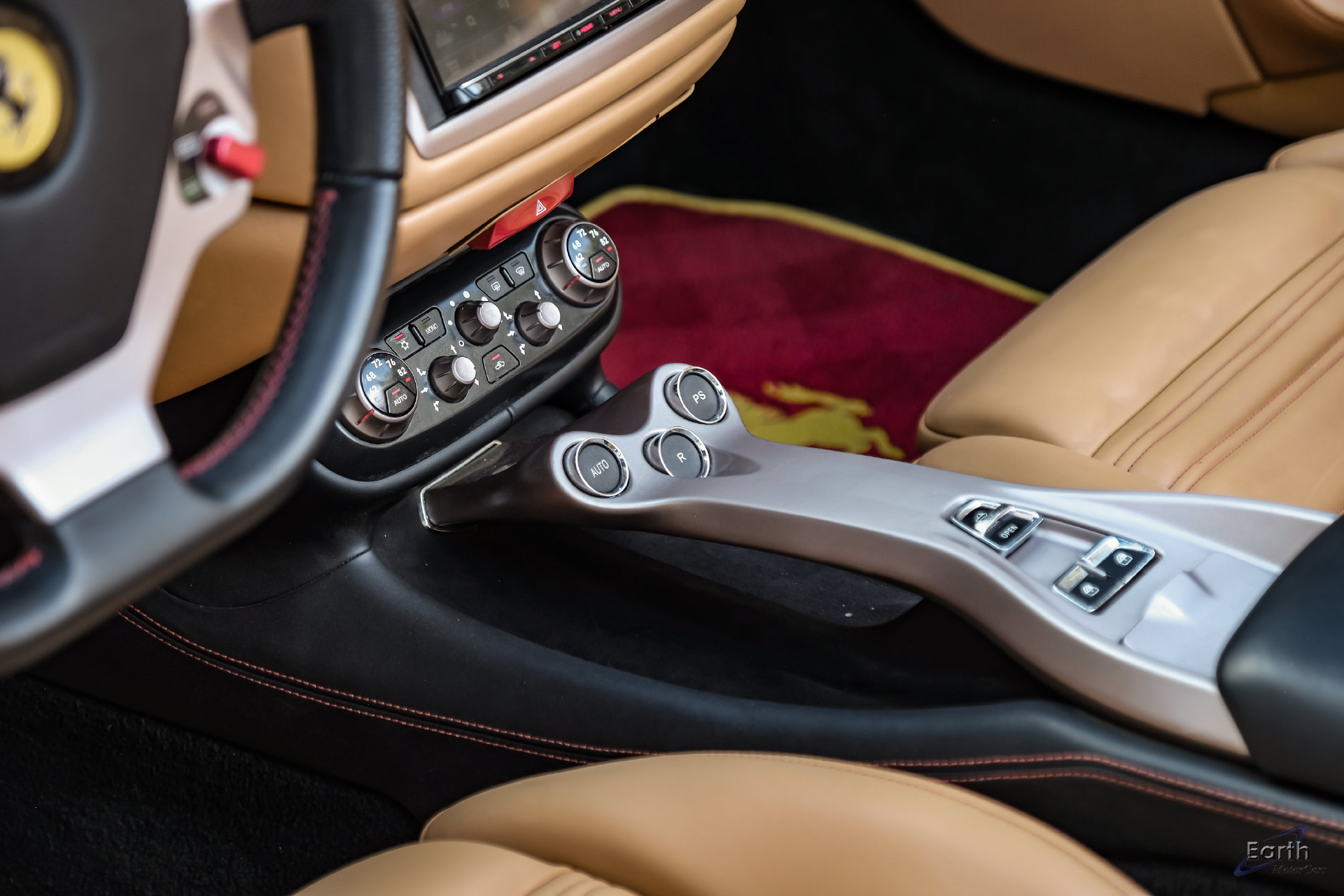 Used 2014 Ferrari California RWD image 66