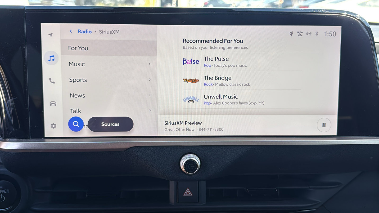 Used 2023 Toyota Crown Limited image 17