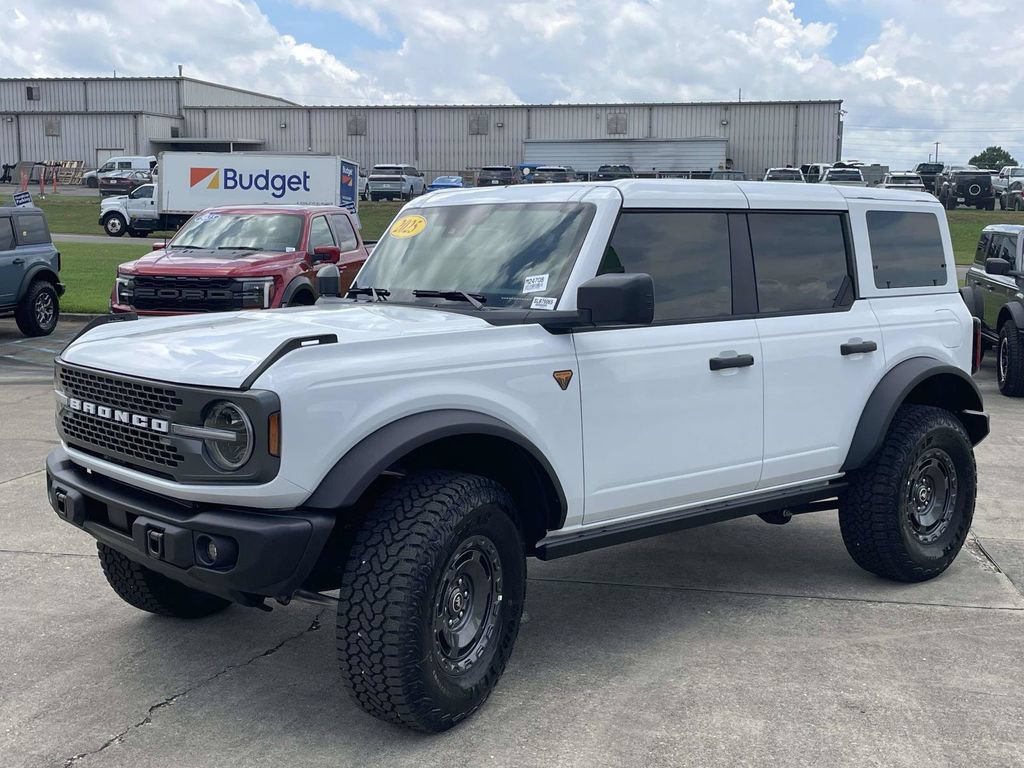 New 2025 Ford Bronco Badlands w/ Sasquatch Package AWD/4WD image 7