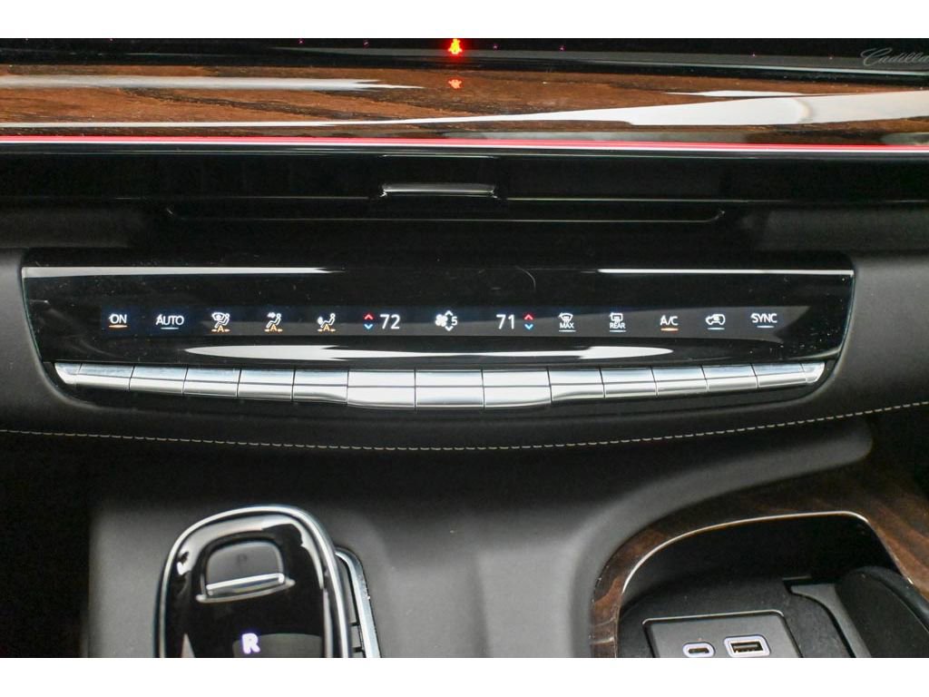 Used 2022 Cadillac Escalade Sport Platinum w/ Heavy-Duty Trailer Package image 51