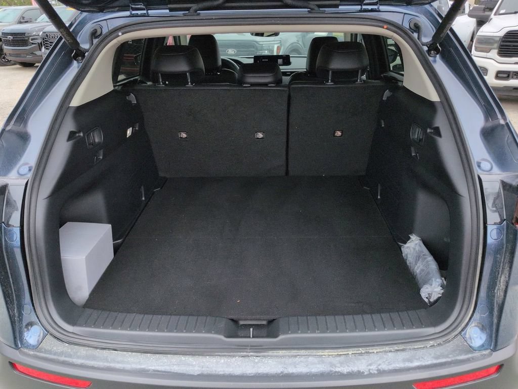 Used 2025 MAZDA CX-50 AWD 2.5 S w/ Cargo Package image 12