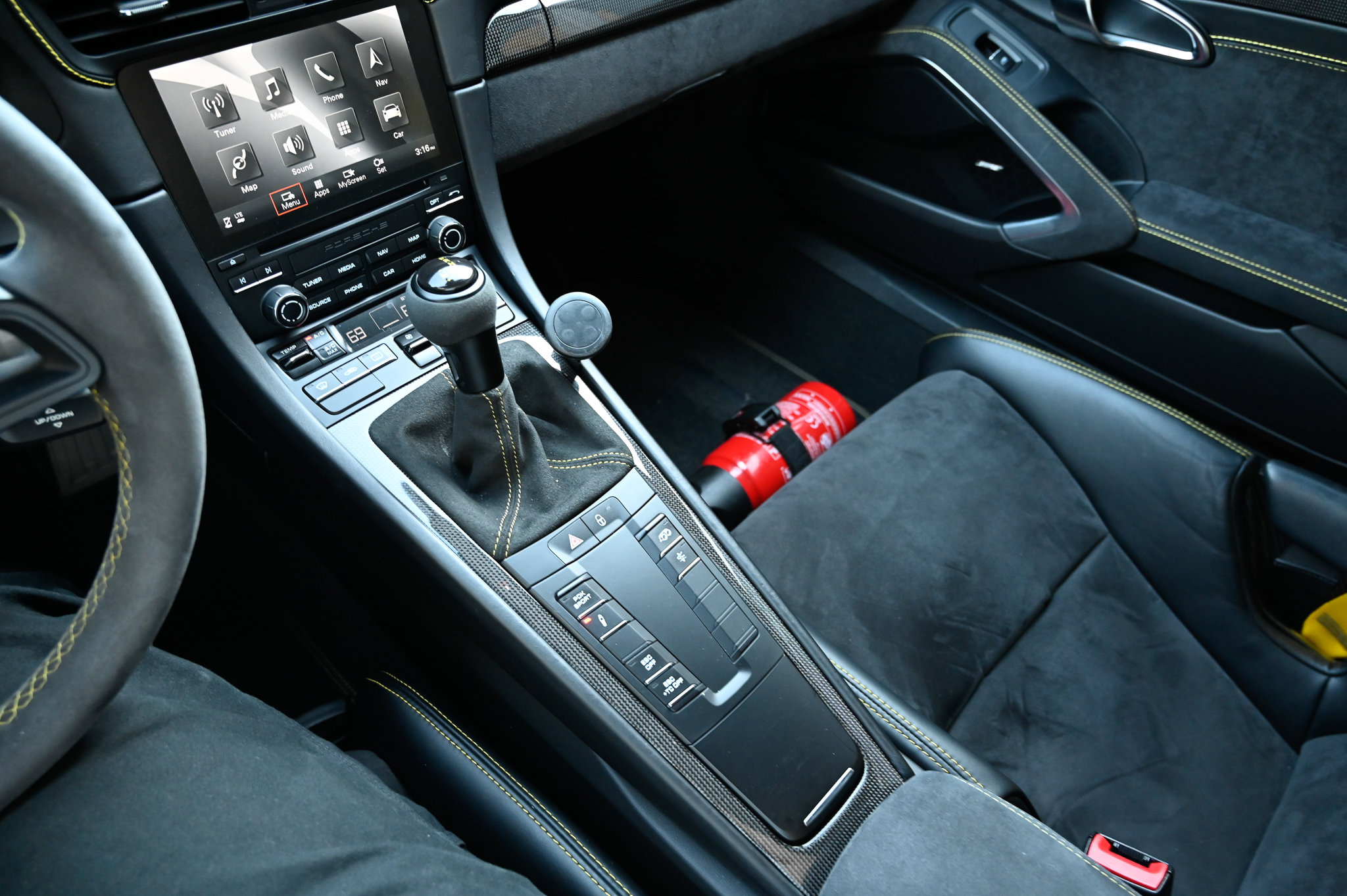 Used 2018 Porsche 911 GT3 image 30