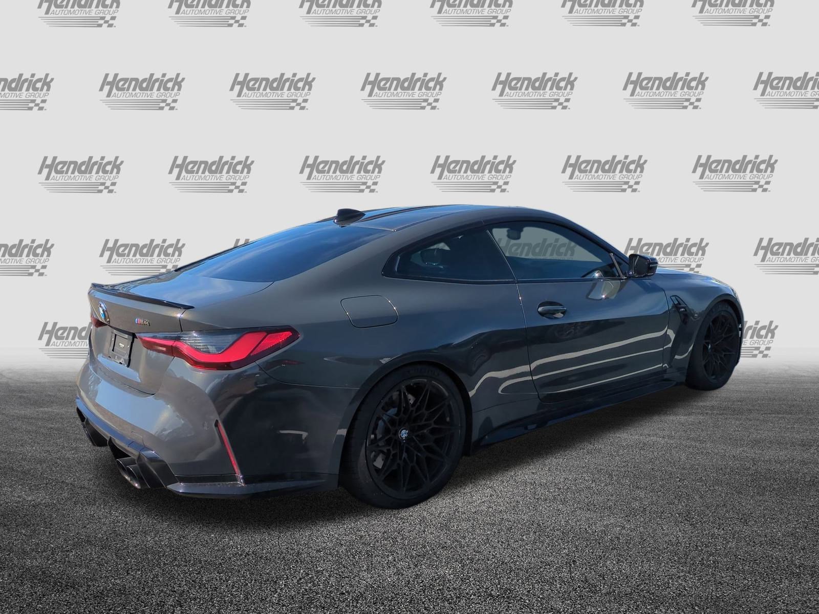 Used 2023 BMW M4 Coupe w/ M Driver's Package image 10