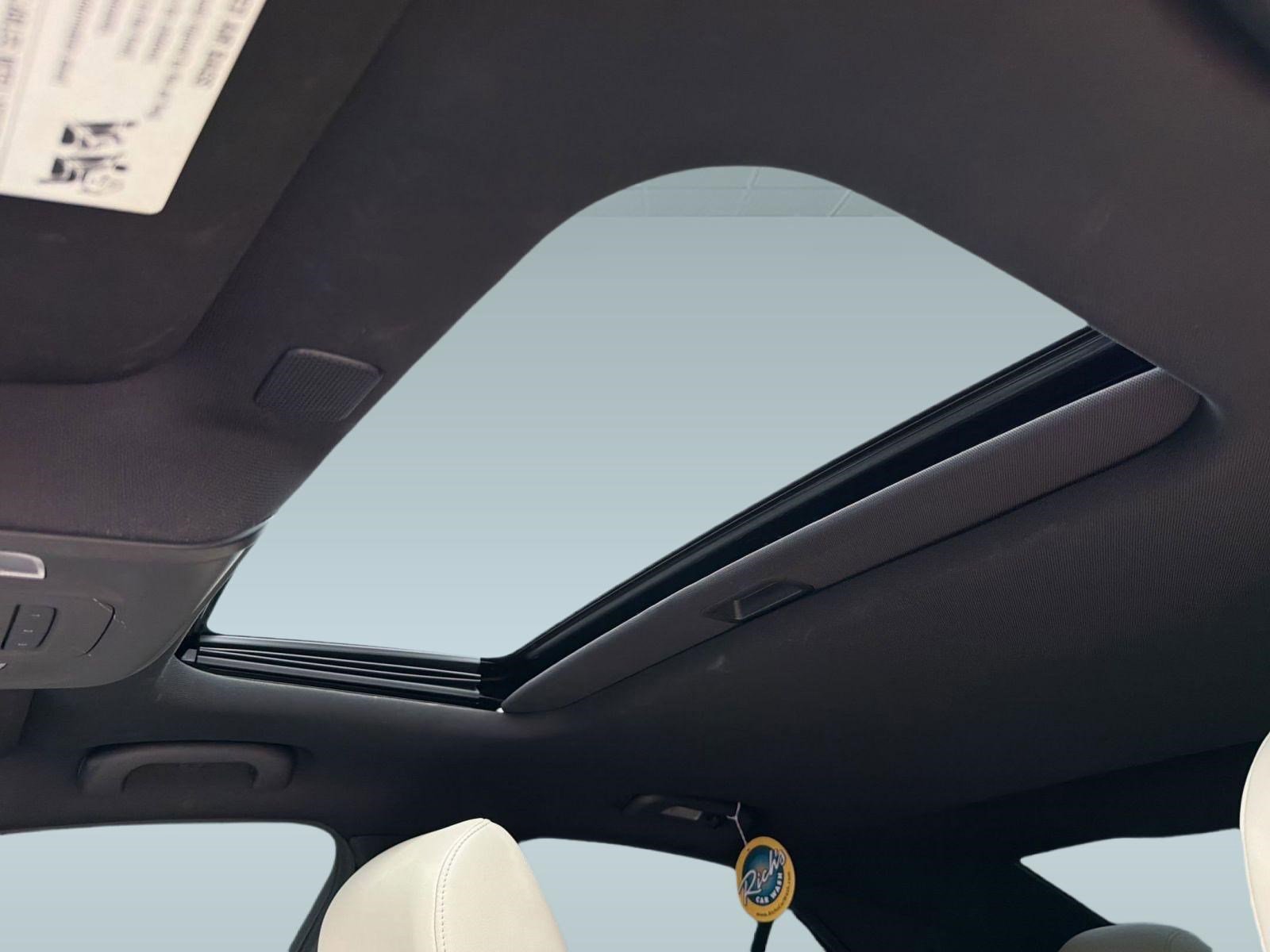 Used 2021 Cadillac CT4 Premium Luxury image 14