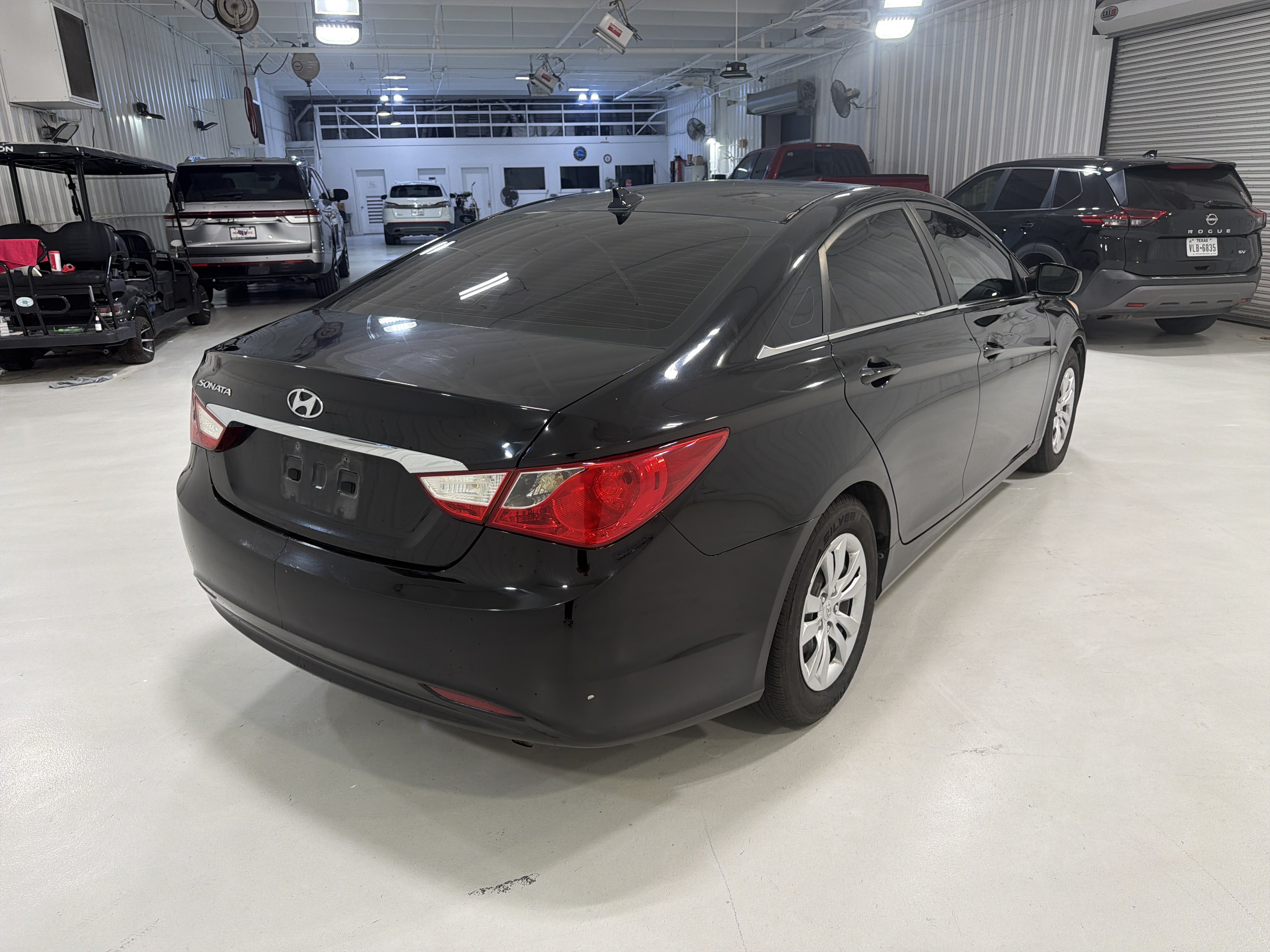 Used 2012 Hyundai Sonata GLS FWD image 5