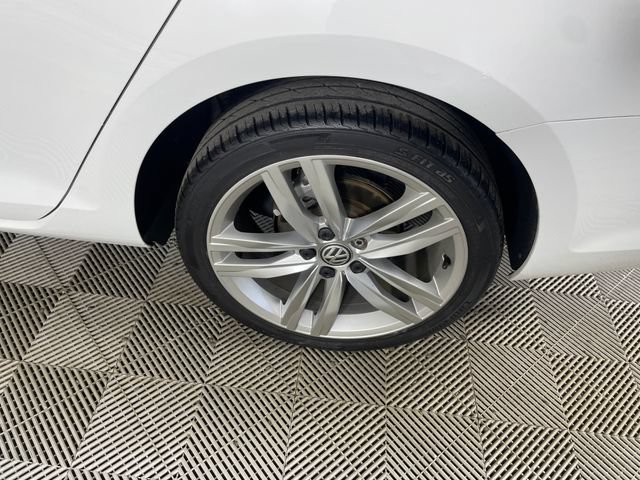Used 2015 Volkswagen Golf TDI SEL FWD image 20