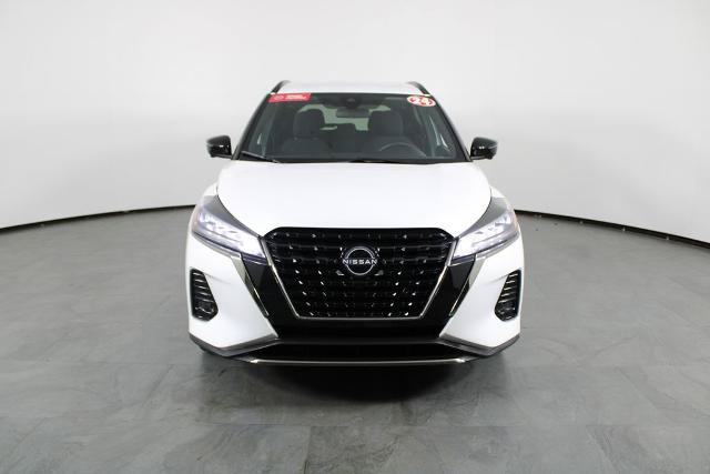 Certified 2024 Nissan Kicks SR FWD image 14