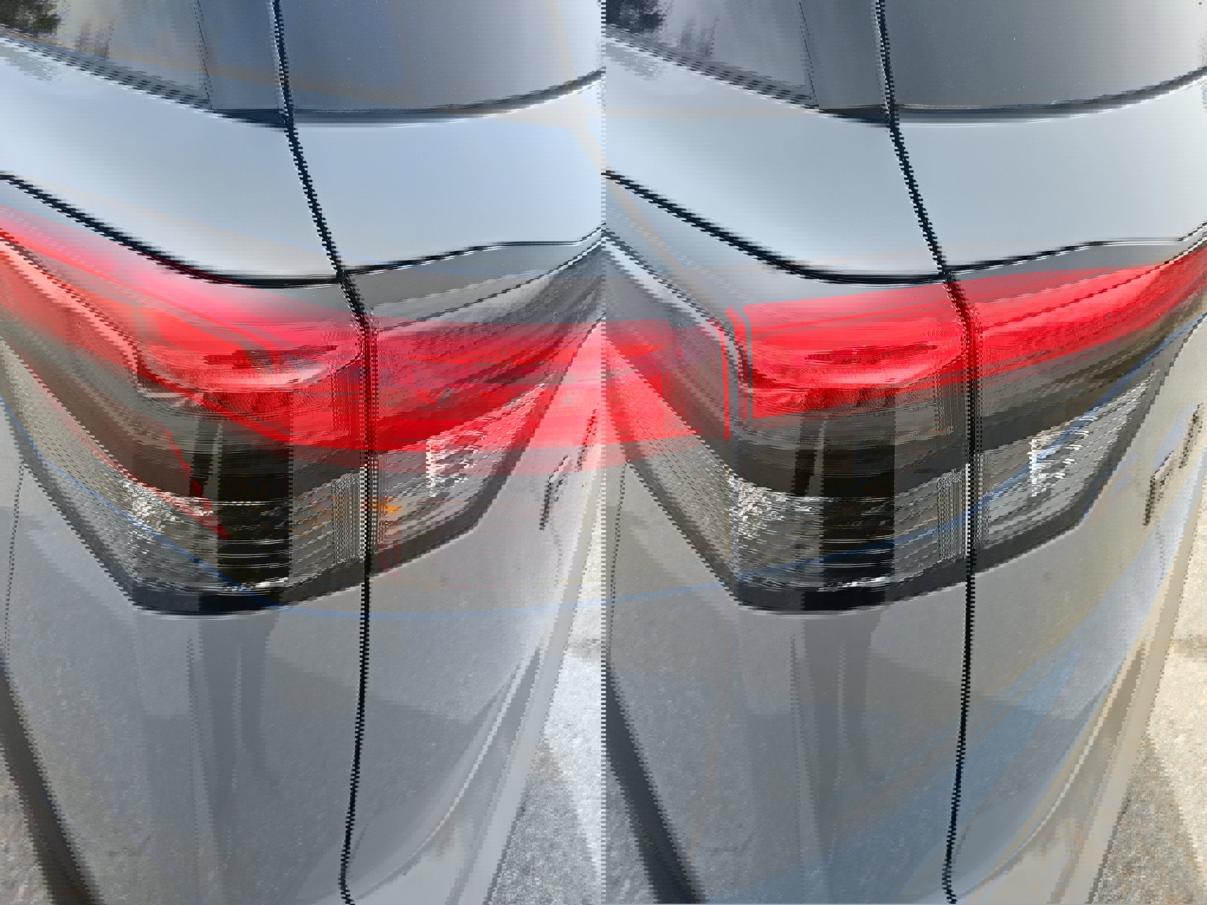 New 2026 Nissan Pathfinder Platinum image 11