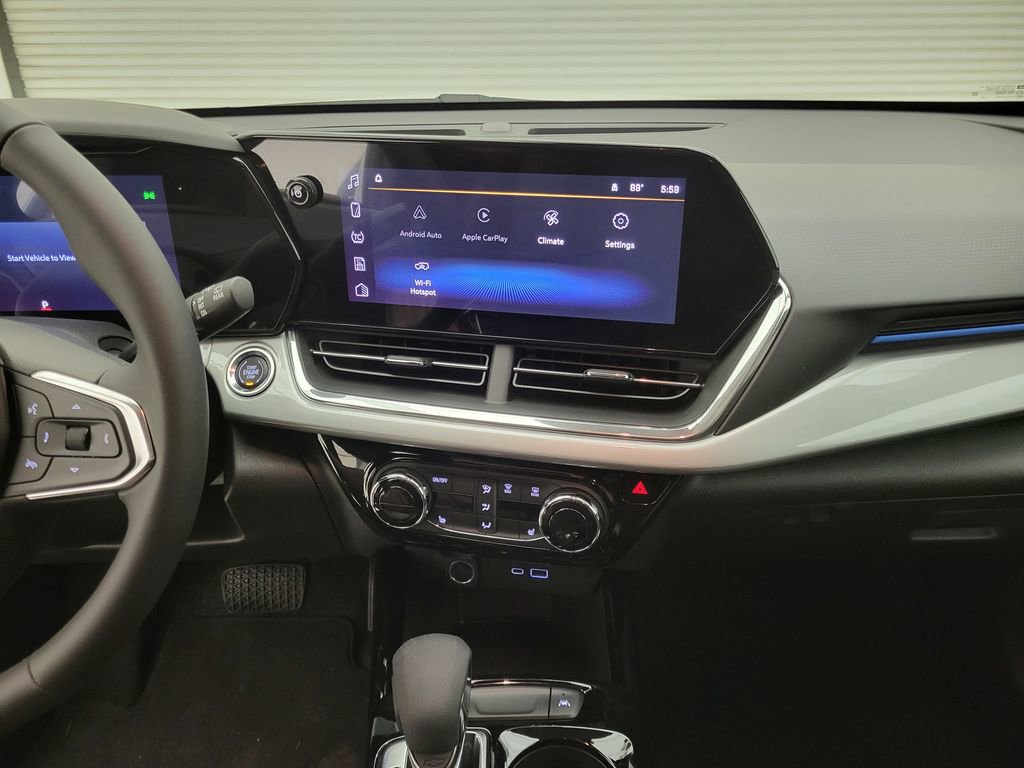 New 2026 Chevrolet Trax LT w/ Driver Confidence Package image 30