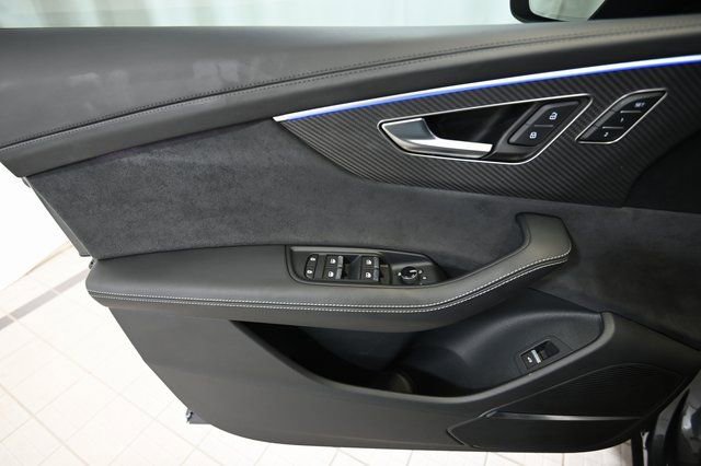 Used 2024 Audi RS Q8 AWD/4WD image 21