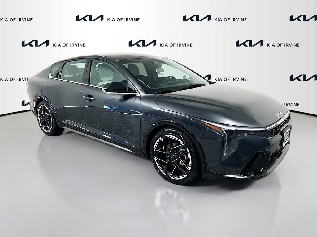 New 2026 Kia K4 GT-Line