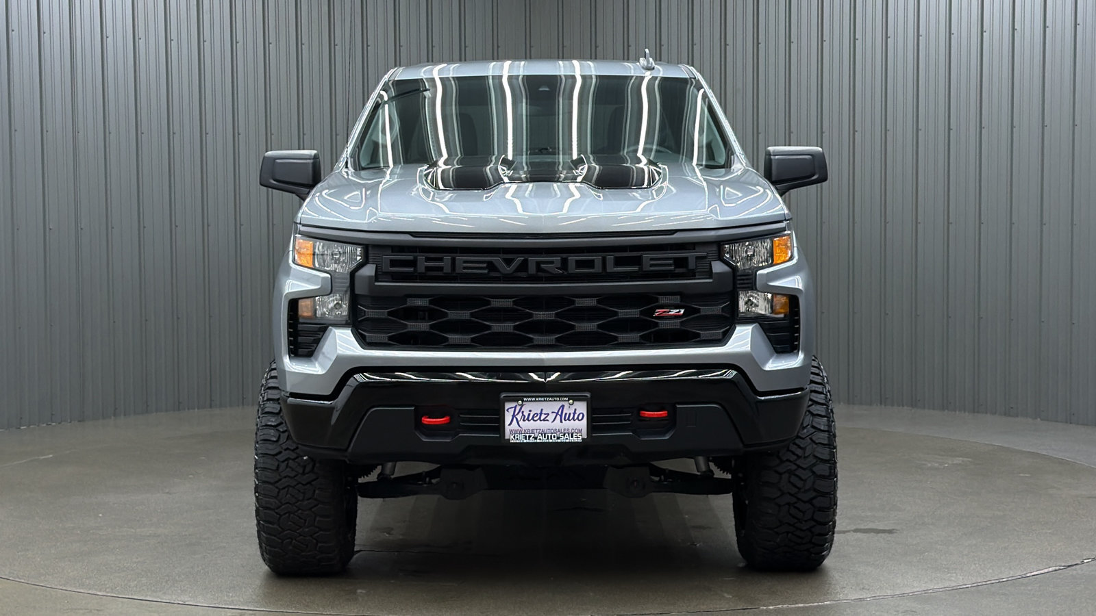 Used 2026 Chevrolet Silverado 1500 Custom Trail Boss AWD/4WD image 8
