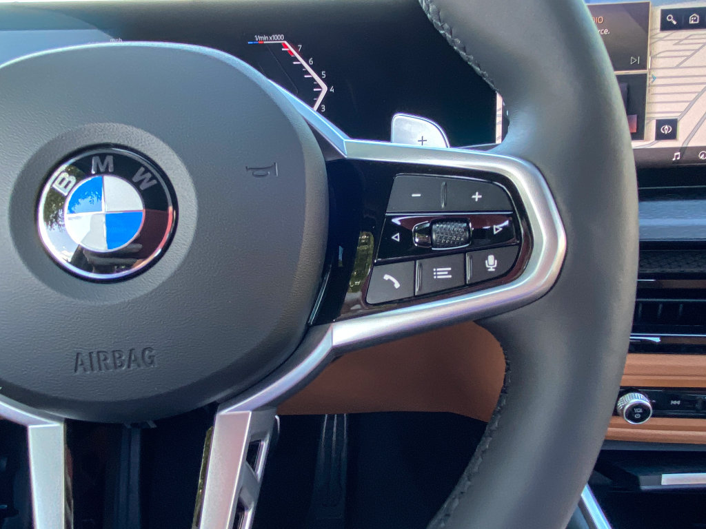 New 2026 BMW 330i xDrive Sedan w/ M Sport Package AWD/4WD image 26