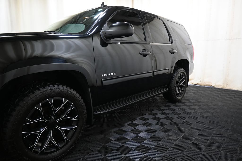 Used 2013 Chevrolet Tahoe LT w/ Luxury Package image 8
