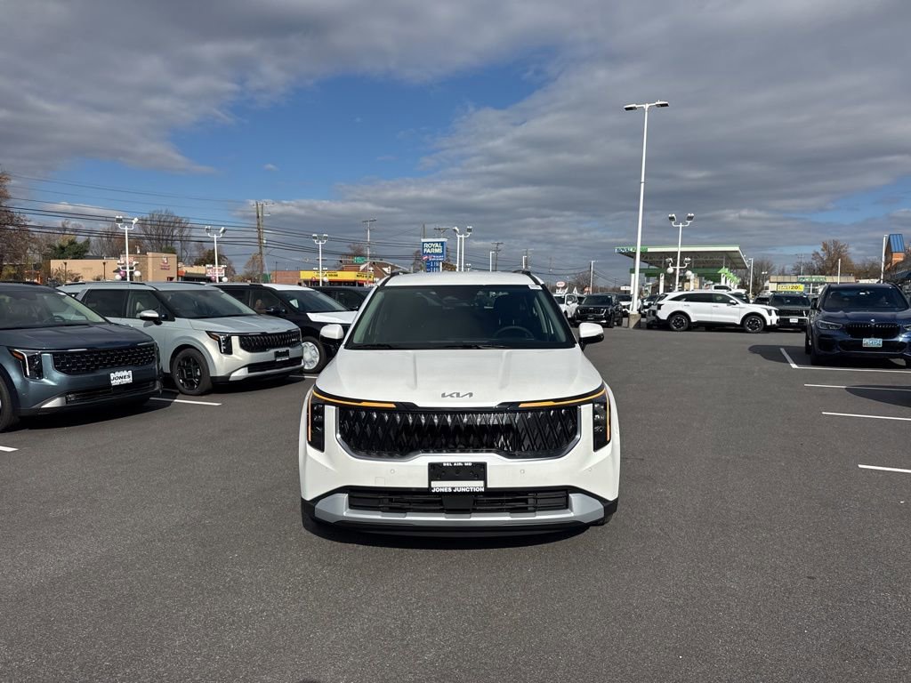 New 2026 Kia Carnival EX image 3