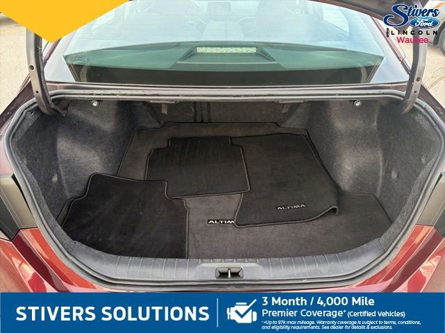 Used 2024 Nissan Altima 2.5 SV image 9