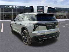 Used 2024 Chevrolet Traverse RS w/ LPO, Floor Liner Package FWD image 3