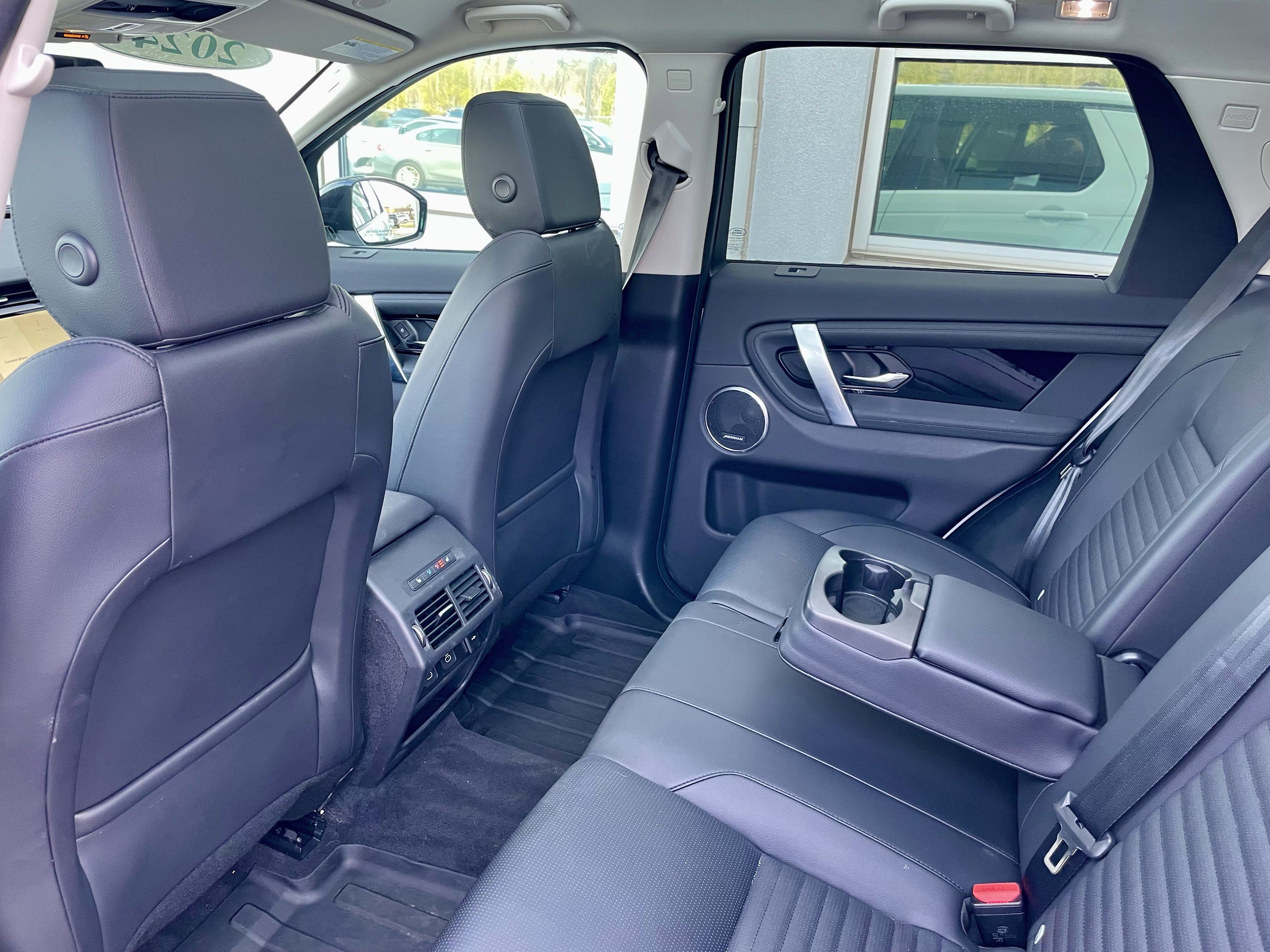 Certified 2024 Land Rover Discovery Sport S image 30