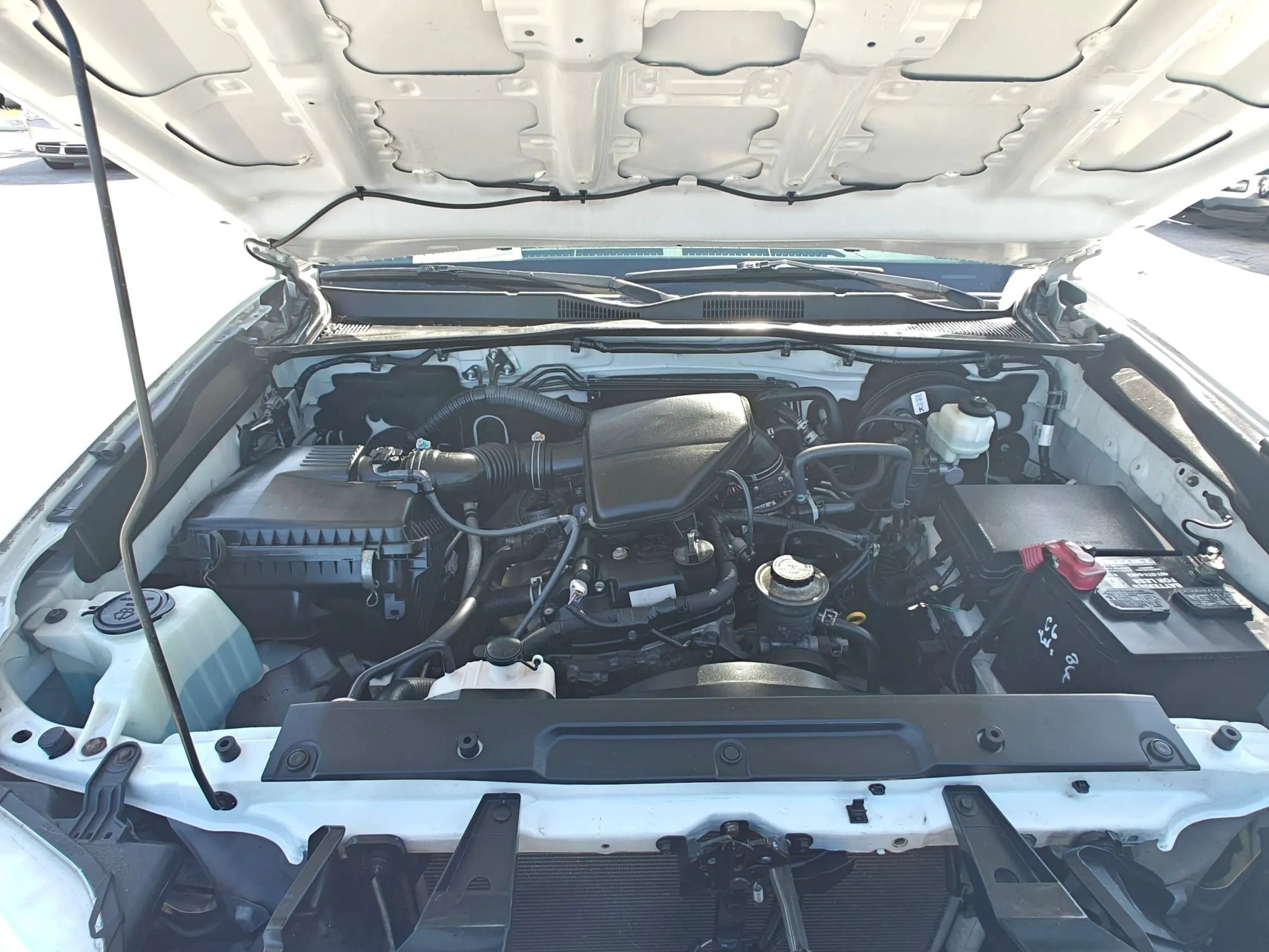 Used 2017 Toyota Tacoma SR RWD image 21