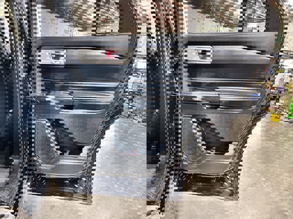 Used 2020 Ford Explorer ST w/ Premium Technology Package image 24