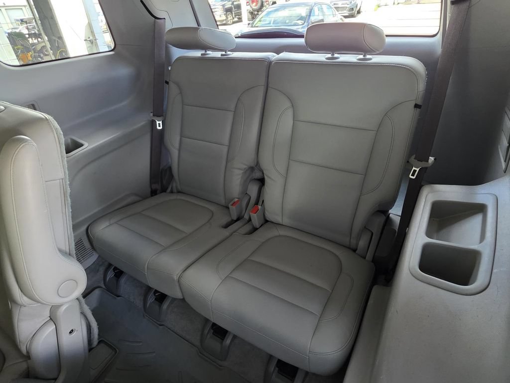 Used 2019 GMC Acadia SLT FWD image 14