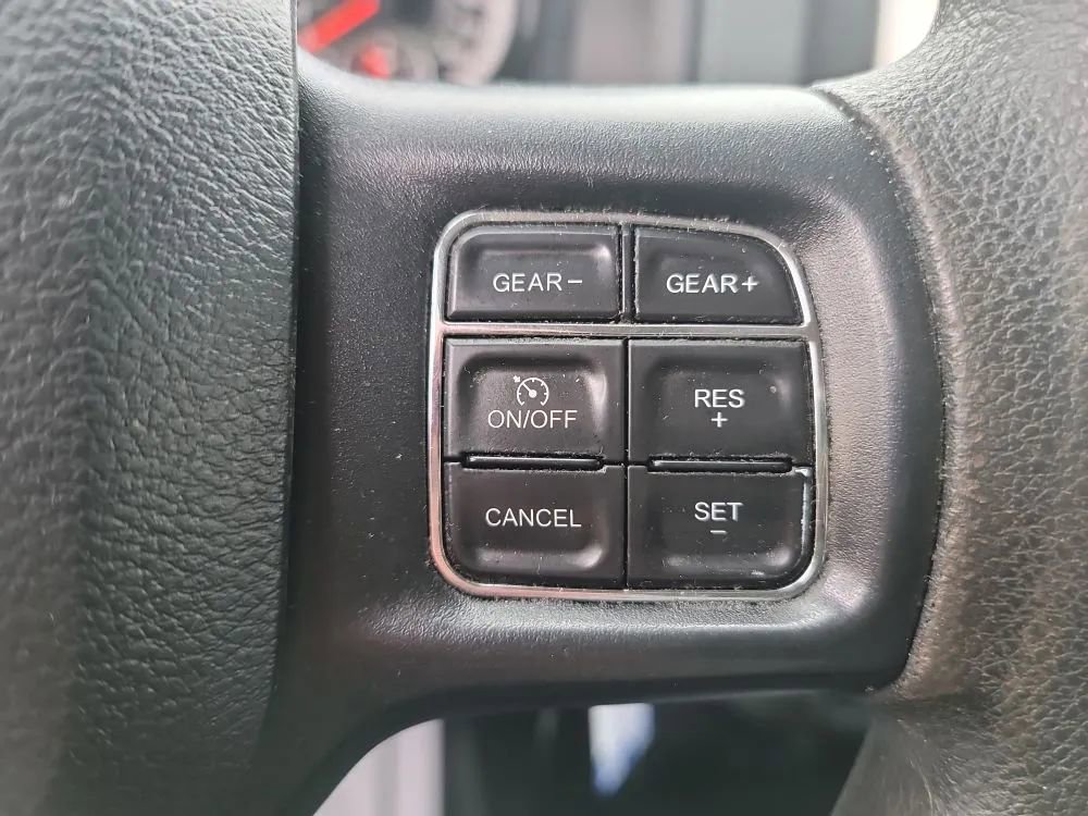 Used 2019 RAM 1500 Classic SLT AWD/4WD image 20