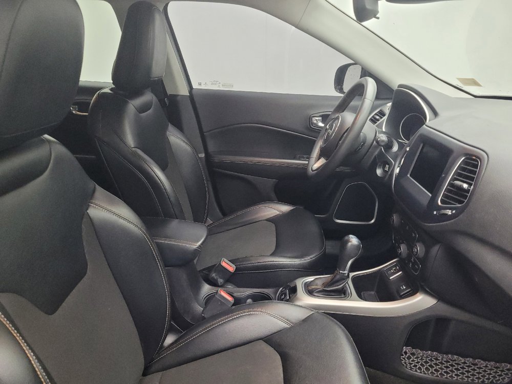 Used 2021 Jeep Compass Latitude image 21