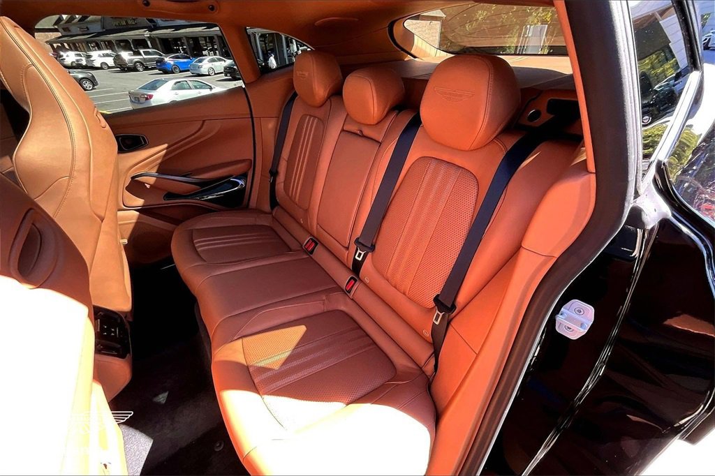 New 2026 Aston Martin DBX 707 image 10