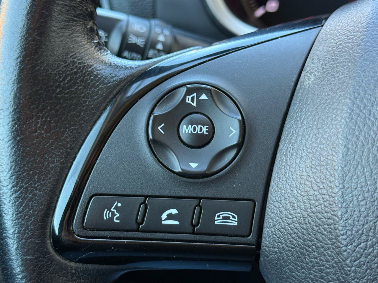 Used 2022 Mitsubishi Eclipse Cross SE FWD image 31
