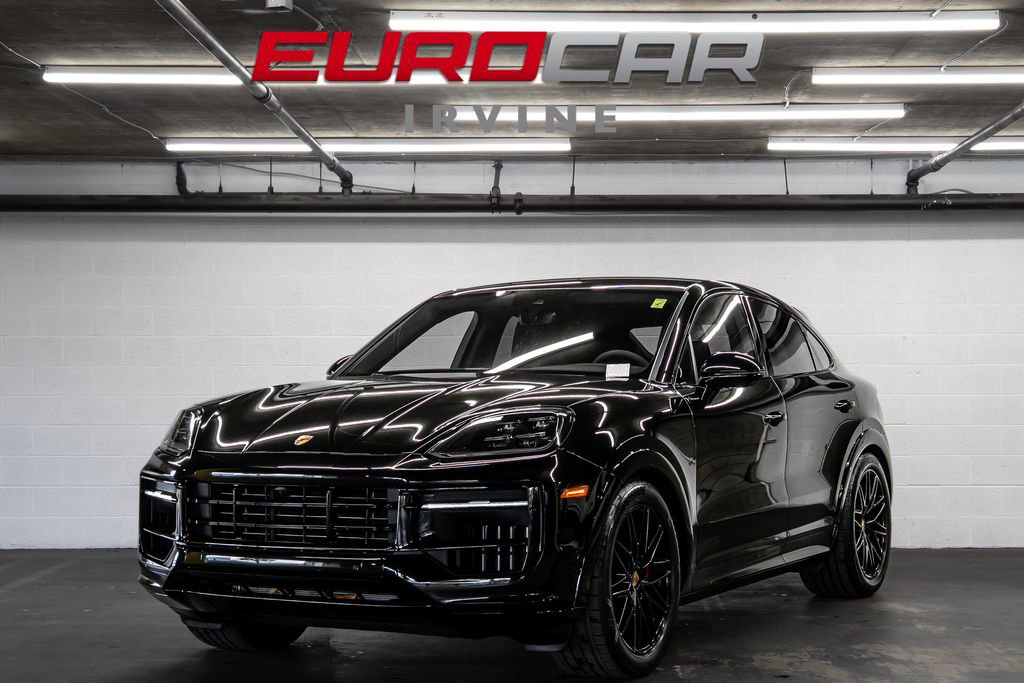 Used 2025 Porsche Cayenne GTS