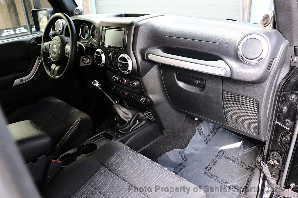 Used 2011 Jeep Wrangler Rubicon w/ PWR Convenience Group AWD/4WD image 28