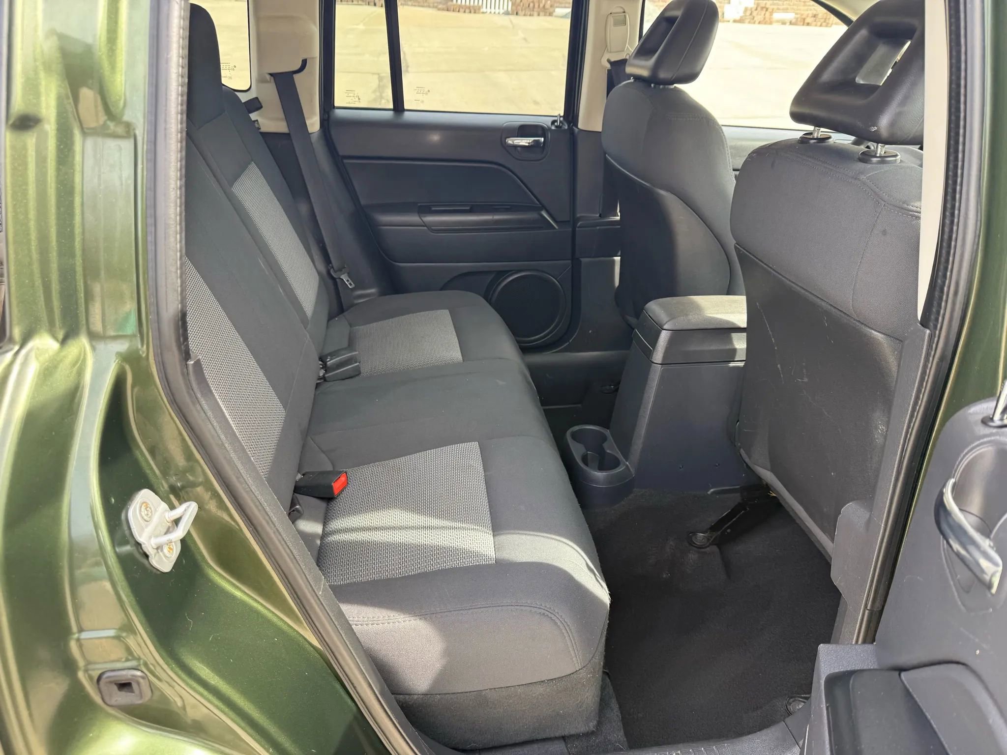 Used 2009 Jeep Compass Sport image 14