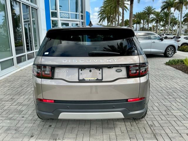Used 2023 Land Rover Discovery Sport SE image 5