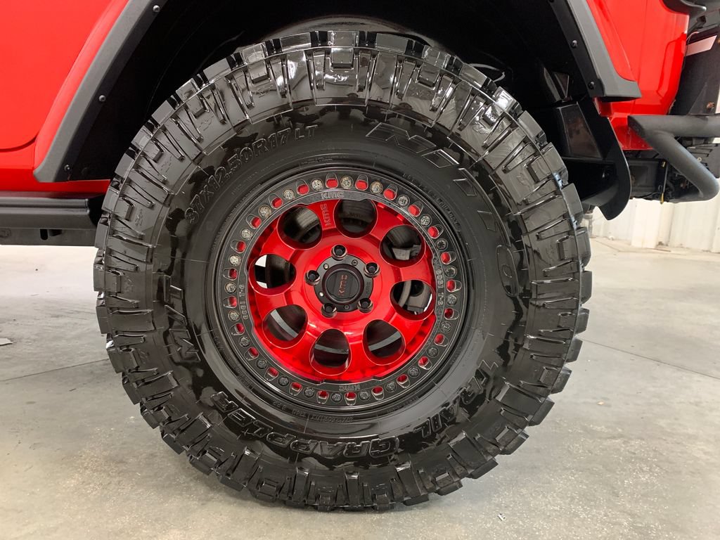Used 2024 Jeep Wrangler Unlimited Rubicon AWD/4WD image 4
