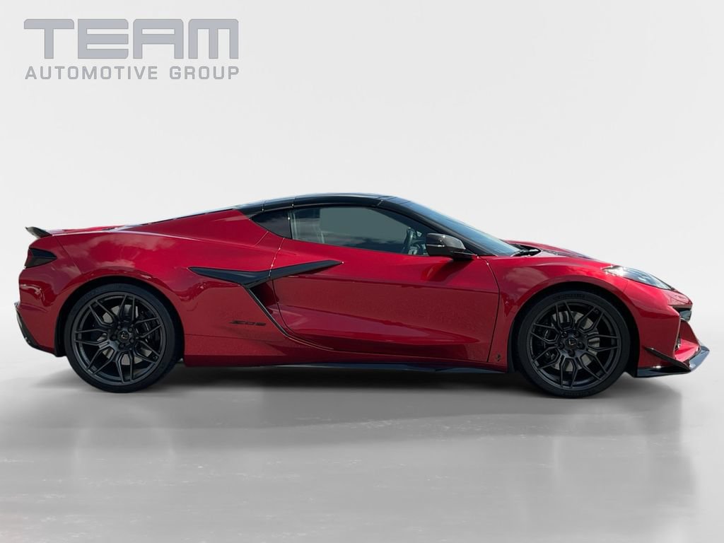 Used 2024 Chevrolet Corvette Z06 w/ Battery Protection Package RWD image 8