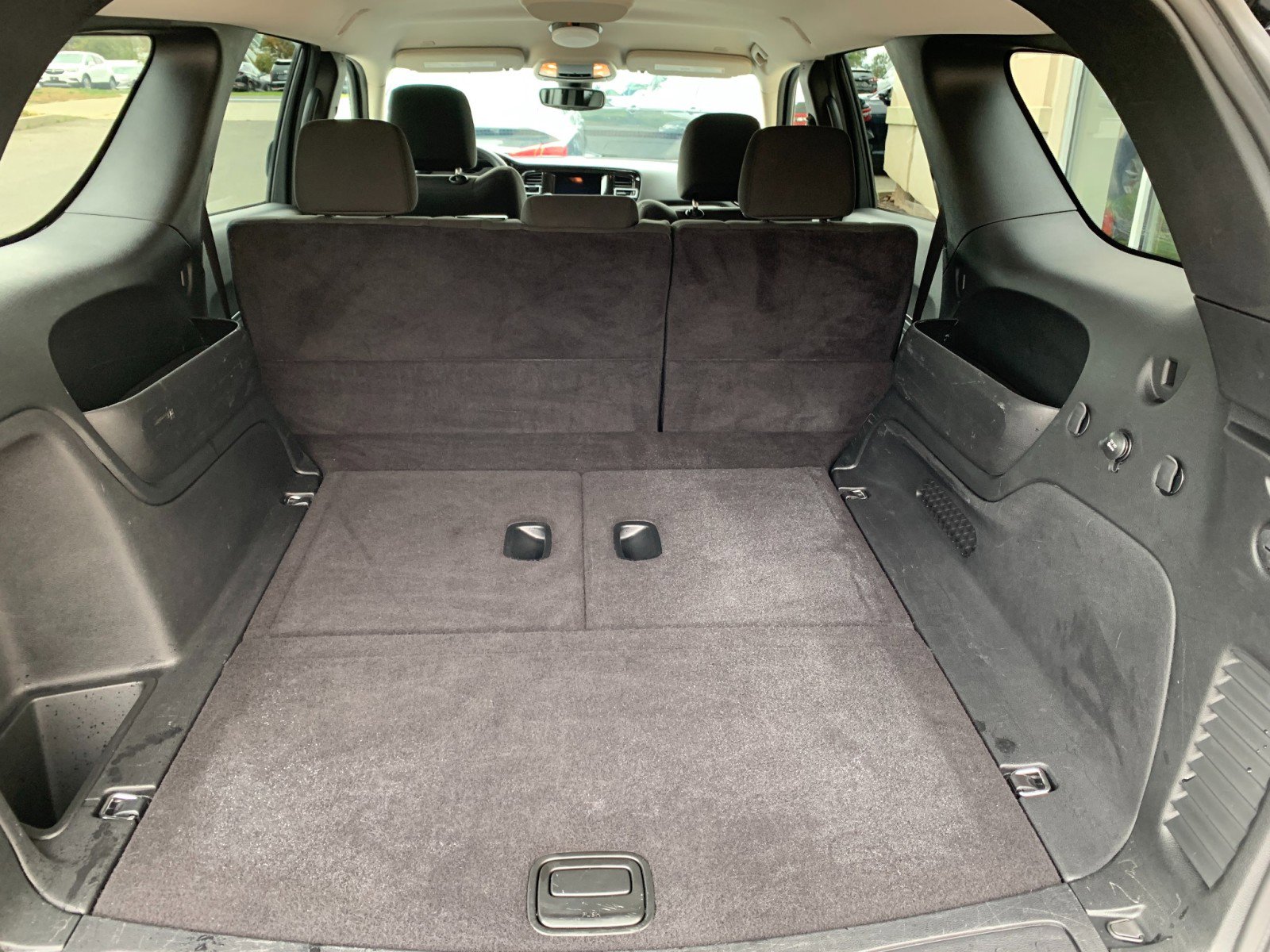 Used 2022 Dodge Durango AWD image 9