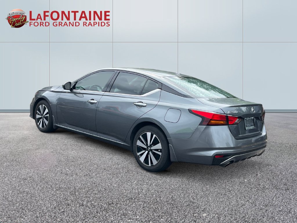 Used 2020 Nissan Altima 2.5 SL FWD image 5