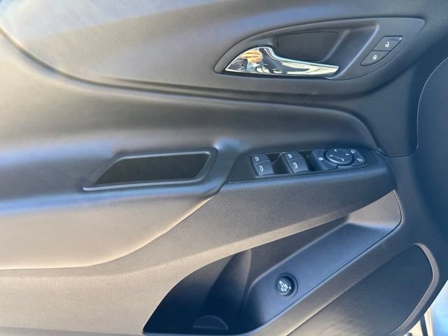 Used 2024 Chevrolet Equinox LT AWD/4WD image 10