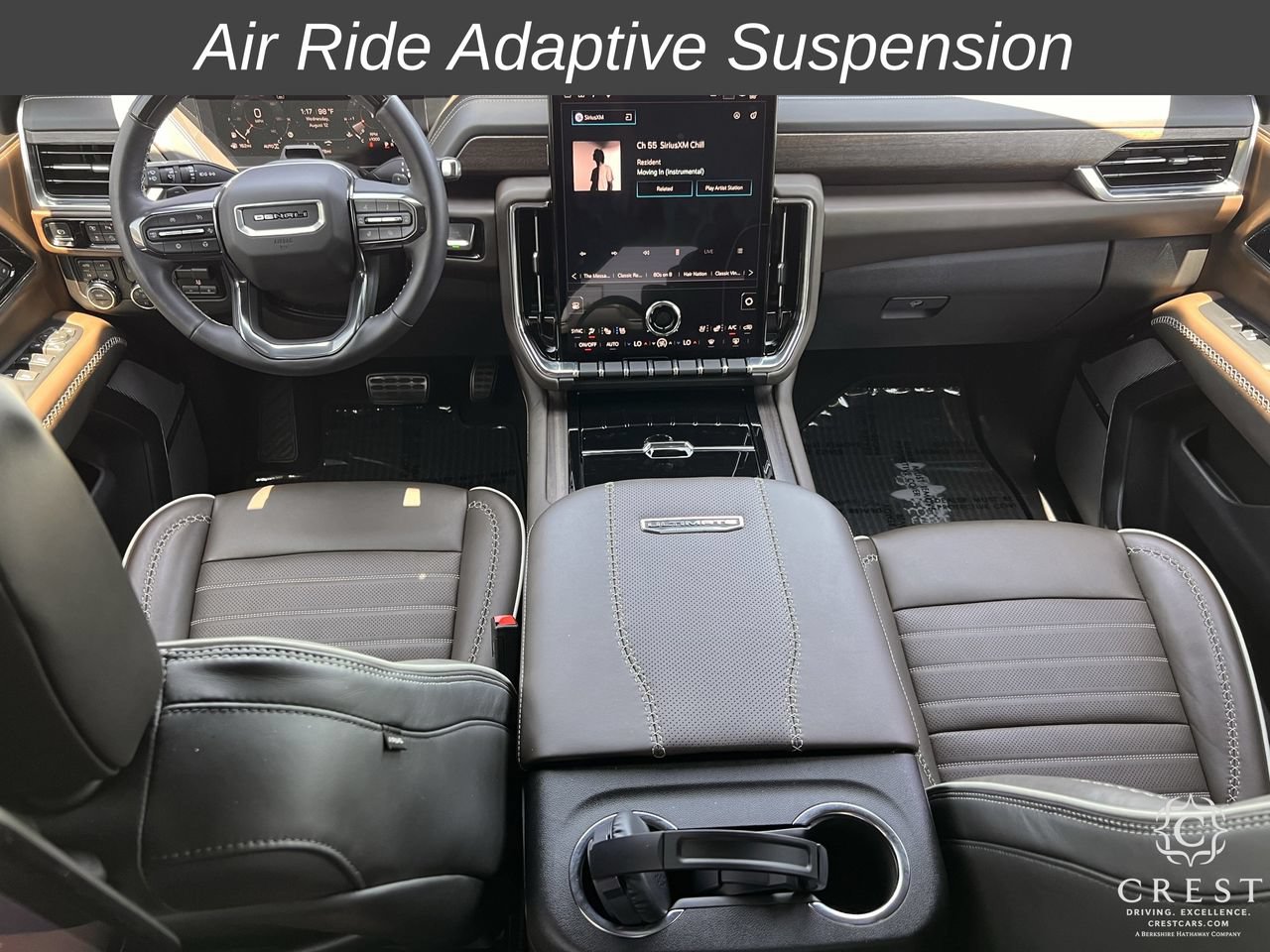 Used 2025 GMC Yukon Denali Ultimate AWD/4WD image 11