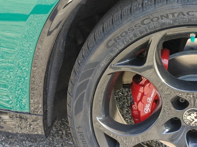 New 2026 Alfa Romeo Stelvio Sprint image 12