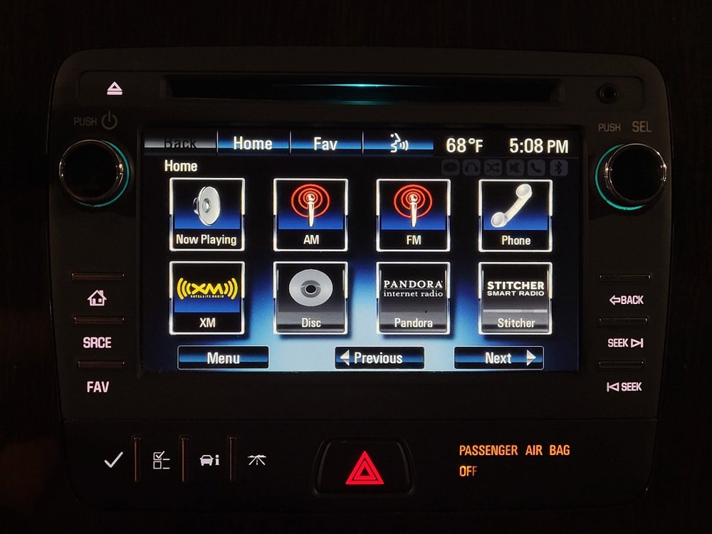 Used 2016 Chevrolet Traverse LT w/ Style and Technology Package FWD image 25