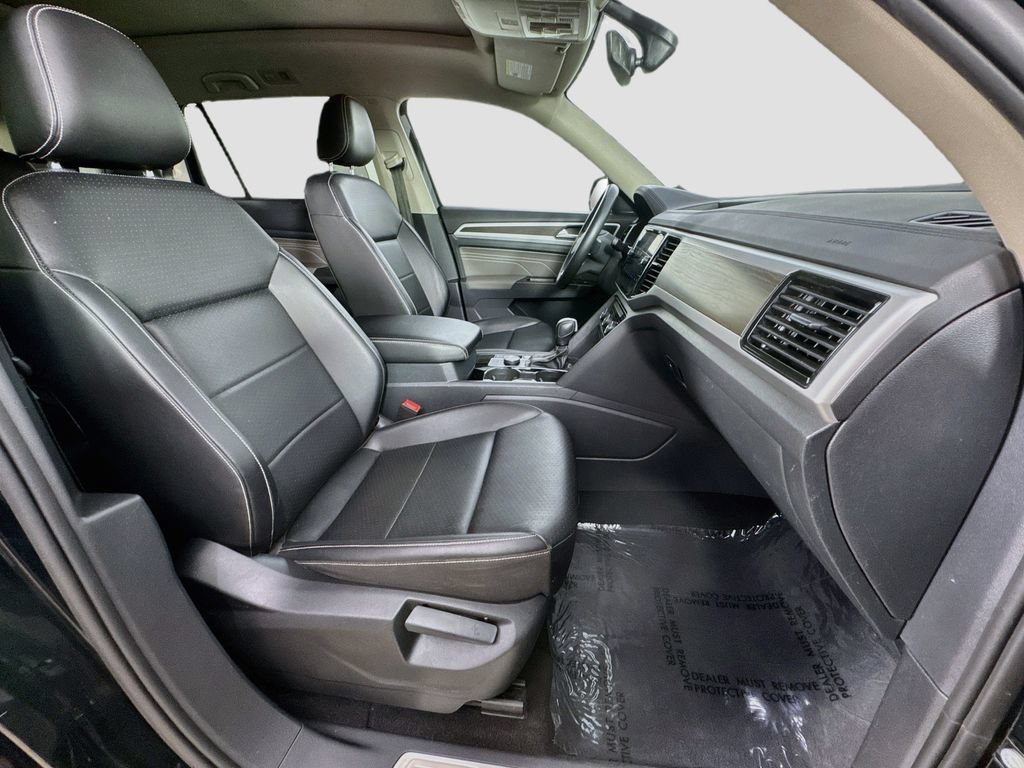 Used 2022 Volkswagen Atlas SE w/ Panoramic Sunroof Package AWD/4WD image 35