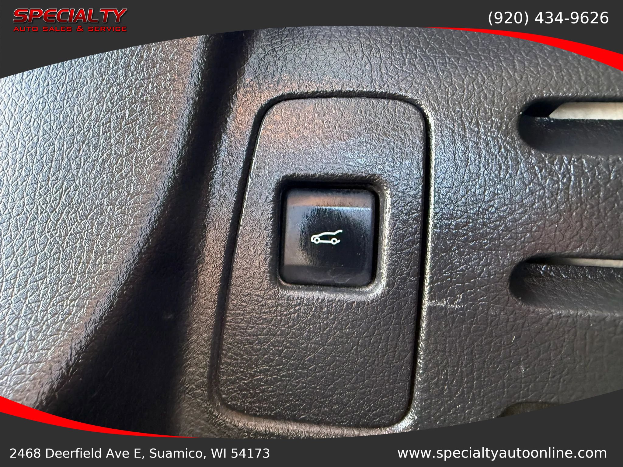 Used 2014 Lincoln MKX FWD w/ Walnut Swirl Wood Package image 24